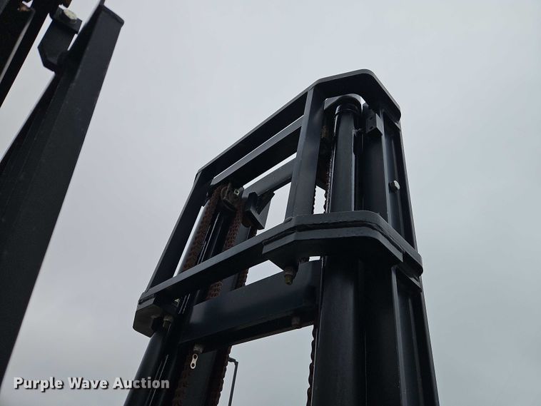 image for item EO4751 2000 JCB 930 forklift