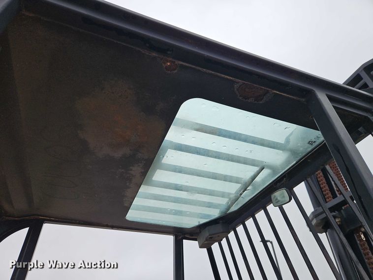 image for item EO4751 2000 JCB 930 forklift