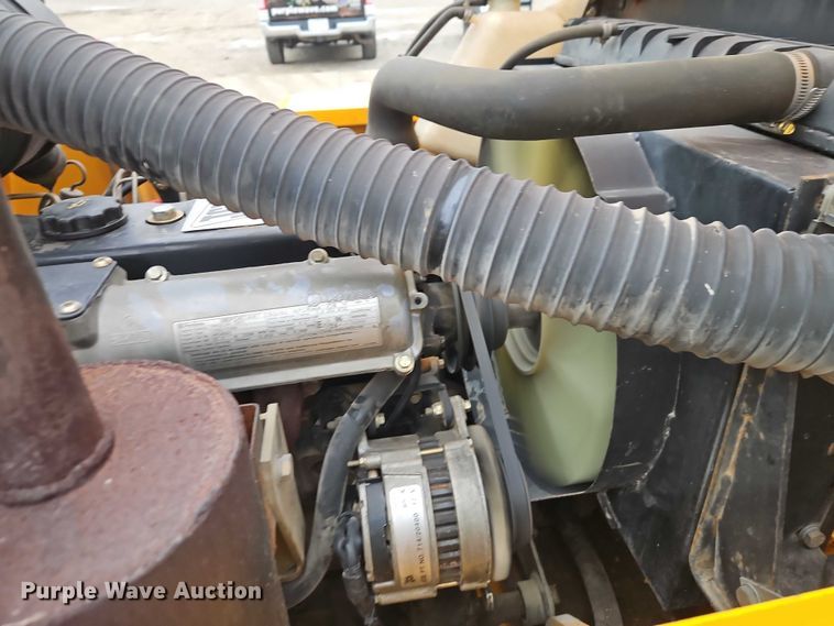 image for item EO4751 2000 JCB 930 forklift