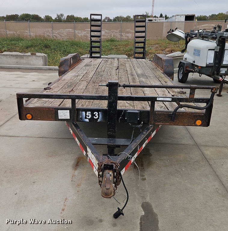 image for item EO4752 2014 Load Trail equipment trailer