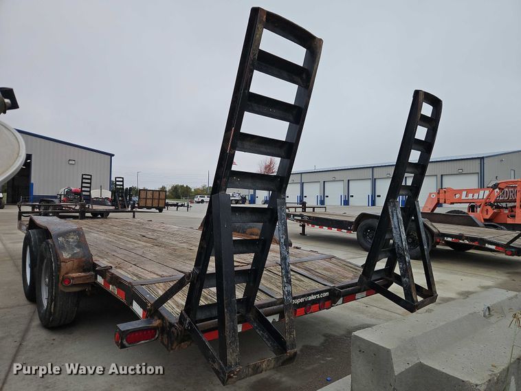 image for item EO4752 2014 Load Trail equipment trailer