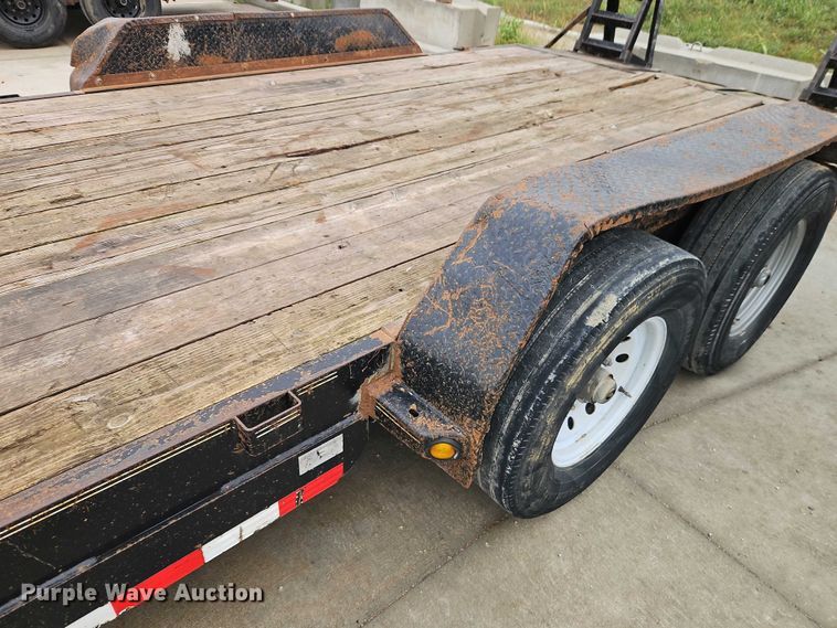 image for item EO4752 2014 Load Trail equipment trailer