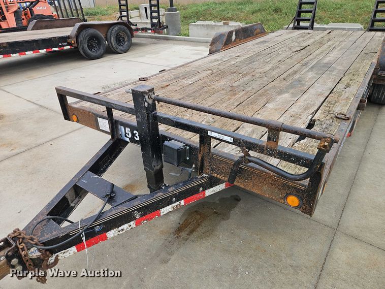 image for item EO4752 2014 Load Trail equipment trailer