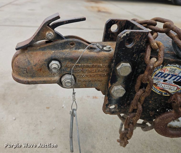 image for item EO4752 2014 Load Trail equipment trailer