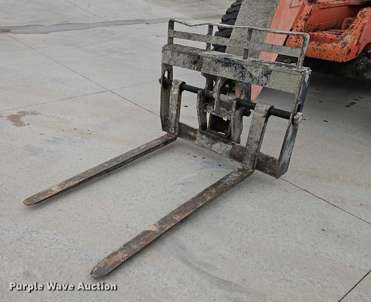 image for item EO4753 2006 Lull 944E-42 telehandler