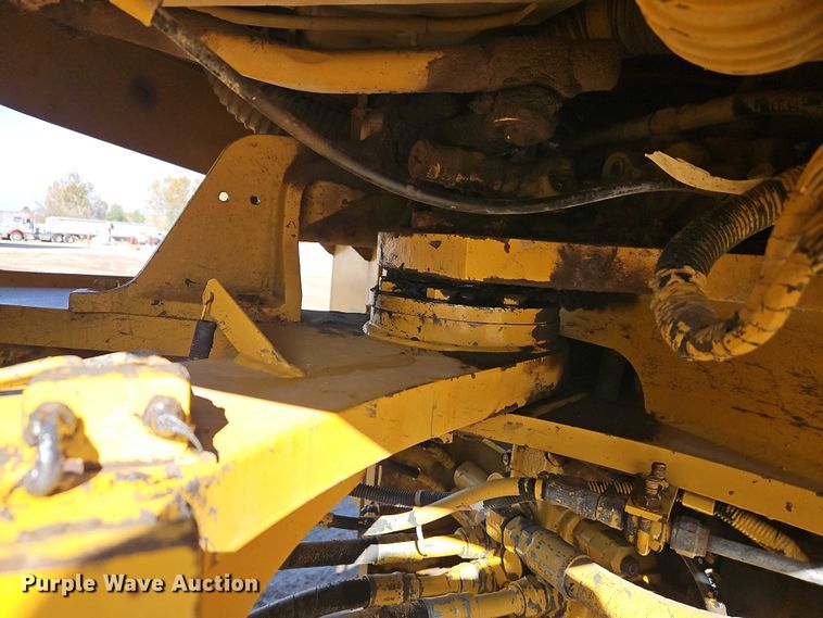 image for item EO4756 2001 Kawasaki 65 ZIV-2 wheel loader