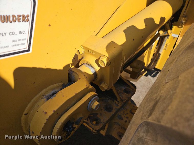 image for item EO4756 2001 Kawasaki 65 ZIV-2 wheel loader