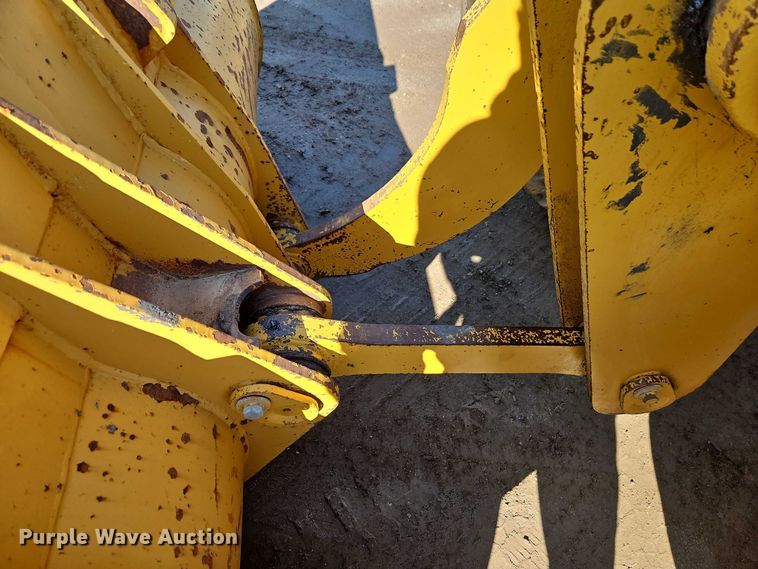 image for item EO4756 2001 Kawasaki 65 ZIV-2 wheel loader