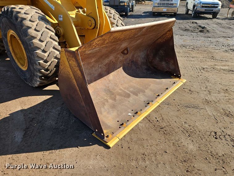 image for item EO4756 2001 Kawasaki 65 ZIV-2 wheel loader