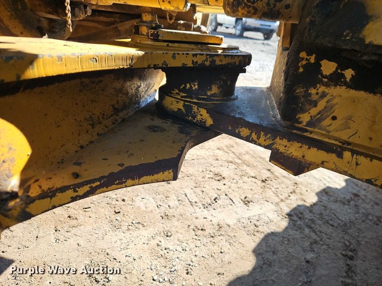 image for item EO4756 2001 Kawasaki 65 ZIV-2 wheel loader