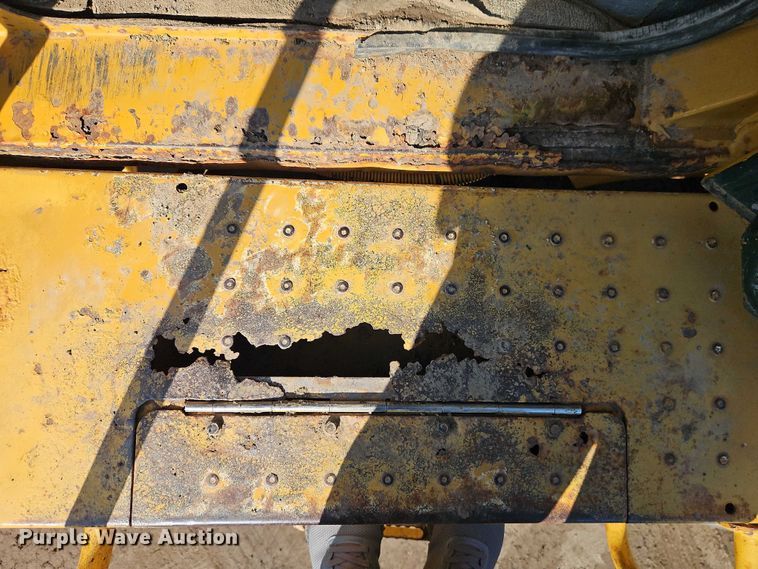 image for item EO4756 2001 Kawasaki 65 ZIV-2 wheel loader