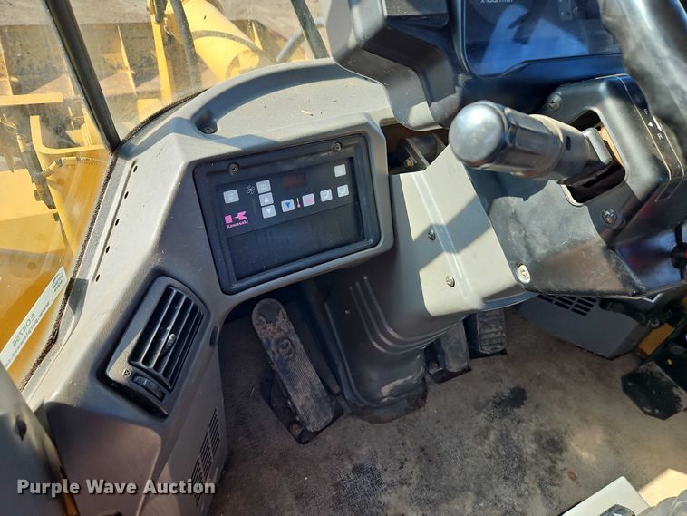 image for item EO4756 2001 Kawasaki 65 ZIV-2 wheel loader