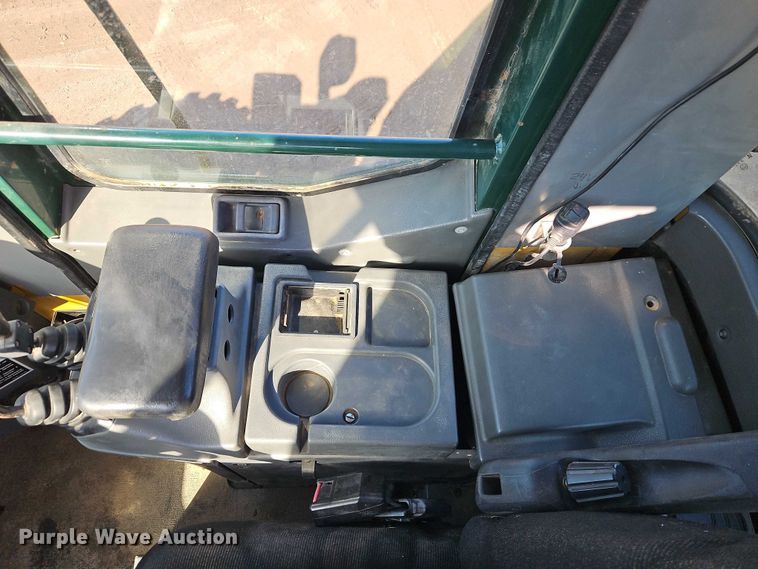 image for item EO4756 2001 Kawasaki 65 ZIV-2 wheel loader