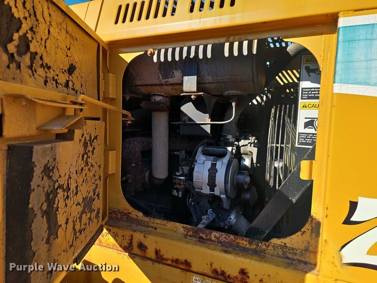 image for item EO4756 2001 Kawasaki 65 ZIV-2 wheel loader