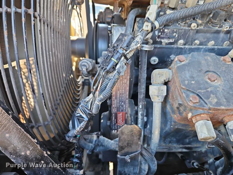 image for item EO4756 2001 Kawasaki 65 ZIV-2 wheel loader