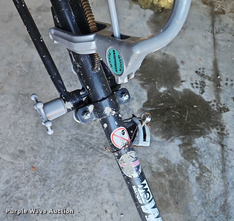 image for item EO4759 Whiteman power trowel