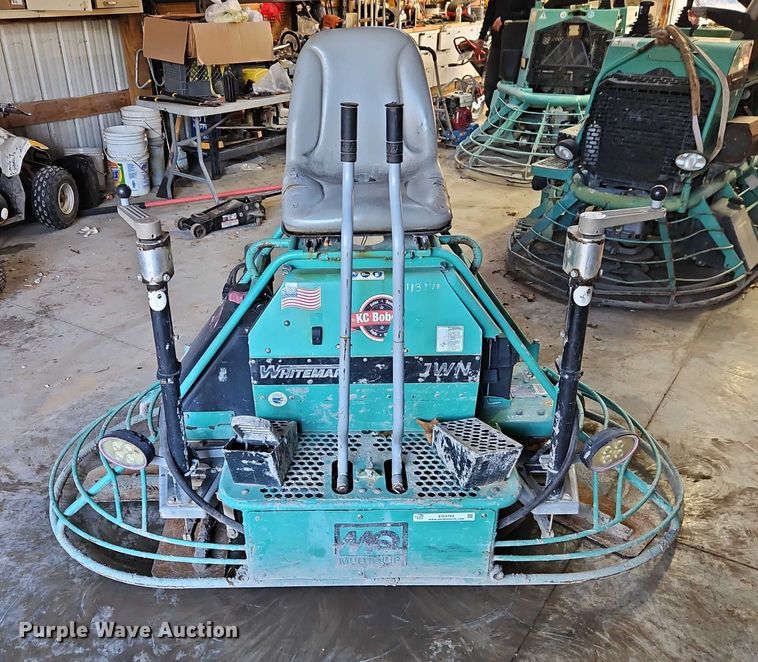 image for item EO4764 2017 Whiteman JWN24HTCSL power trowel