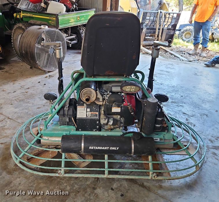 image for item EO4764 2017 Whiteman JWN24HTCSL power trowel