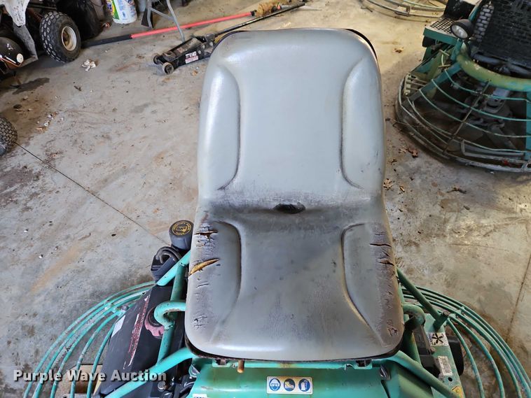 image for item EO4764 2017 Whiteman JWN24HTCSL power trowel