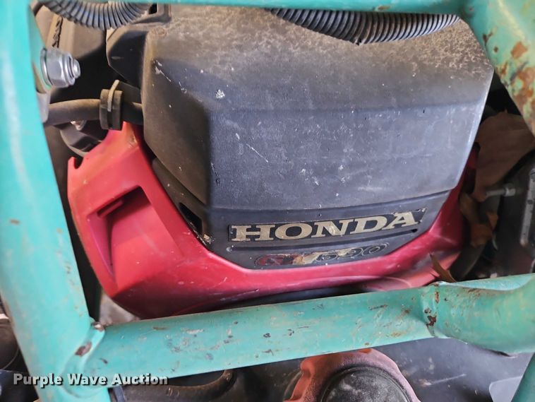 image for item EO4764 2017 Whiteman JWN24HTCSL power trowel