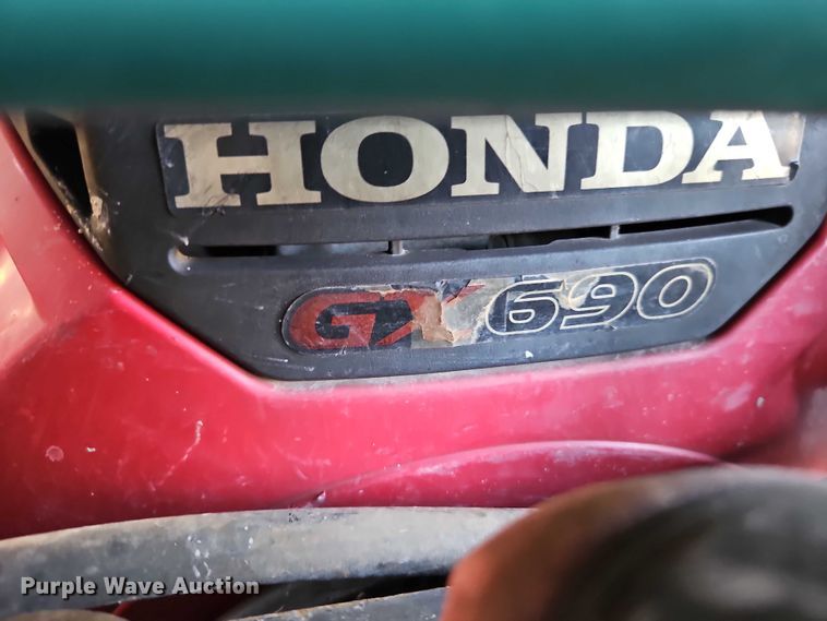 image for item EO4764 2017 Whiteman JWN24HTCSL power trowel