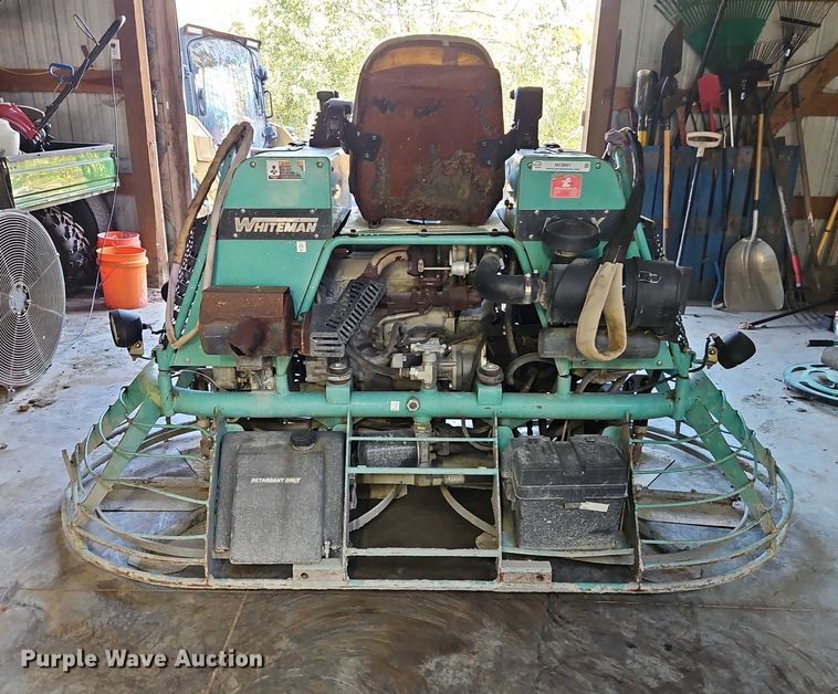 image for item EO4765 2013 Whiteman HTXD6I power trowel