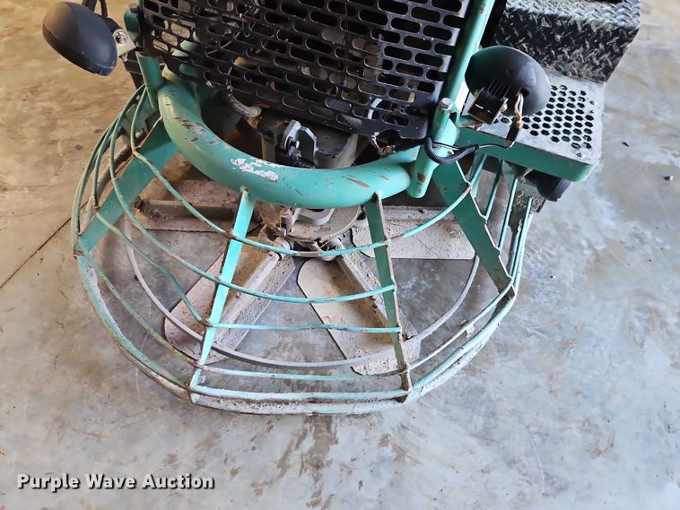 image for item EO4765 2013 Whiteman HTXD6I power trowel