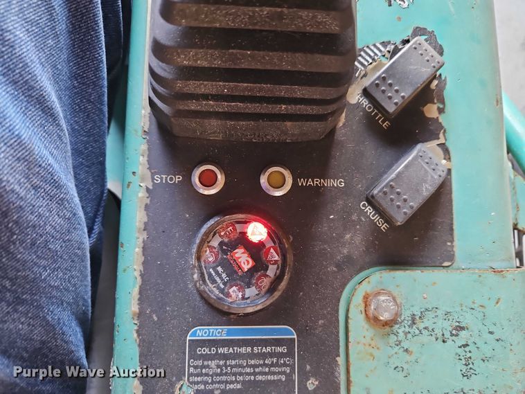 image for item EO4765 2013 Whiteman HTXD6I power trowel