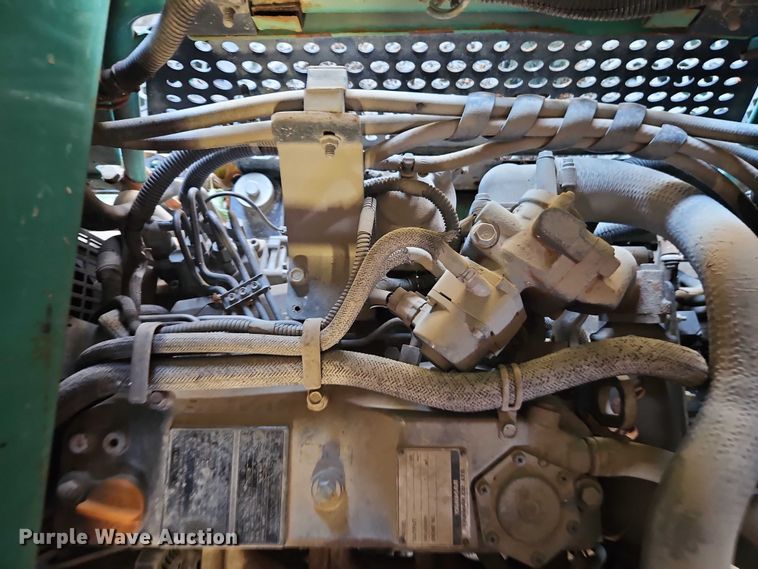 image for item EO4765 2013 Whiteman HTXD6I power trowel