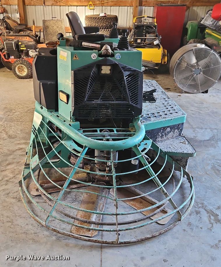 image for item EO4766 2017 Whiteman STX6H power trowel