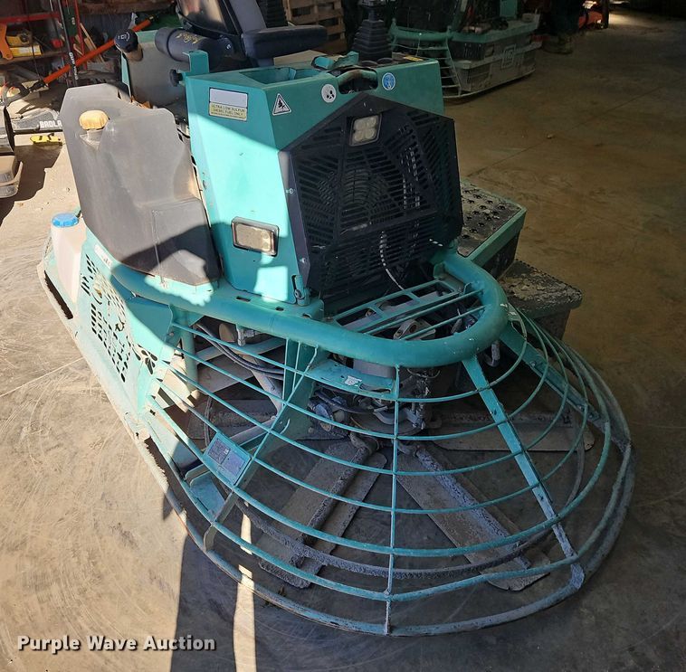 image for item EO4767 2020 Whiteman STX6H power trowel