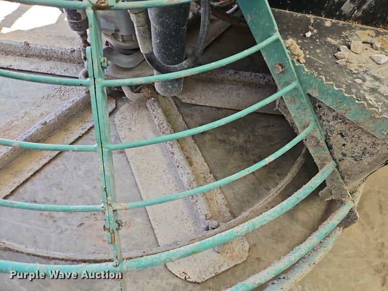 image for item EO4767 2020 Whiteman STX6H power trowel