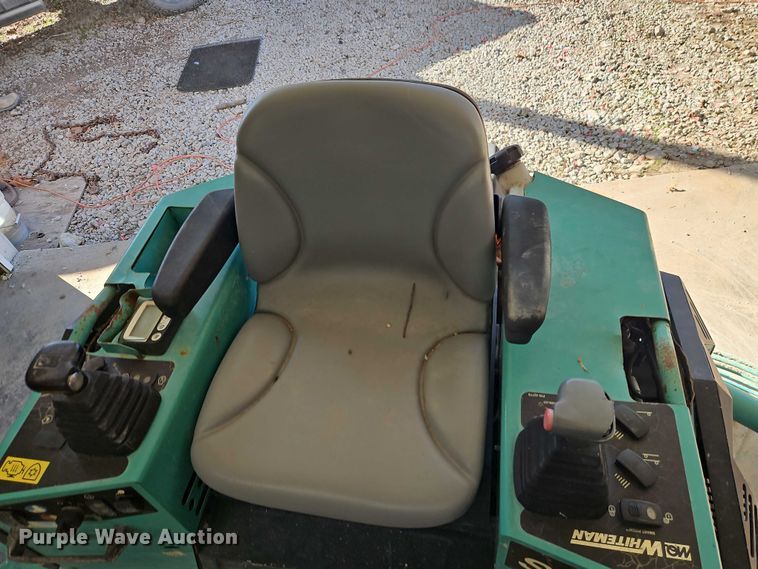 image for item EO4767 2020 Whiteman STX6H power trowel