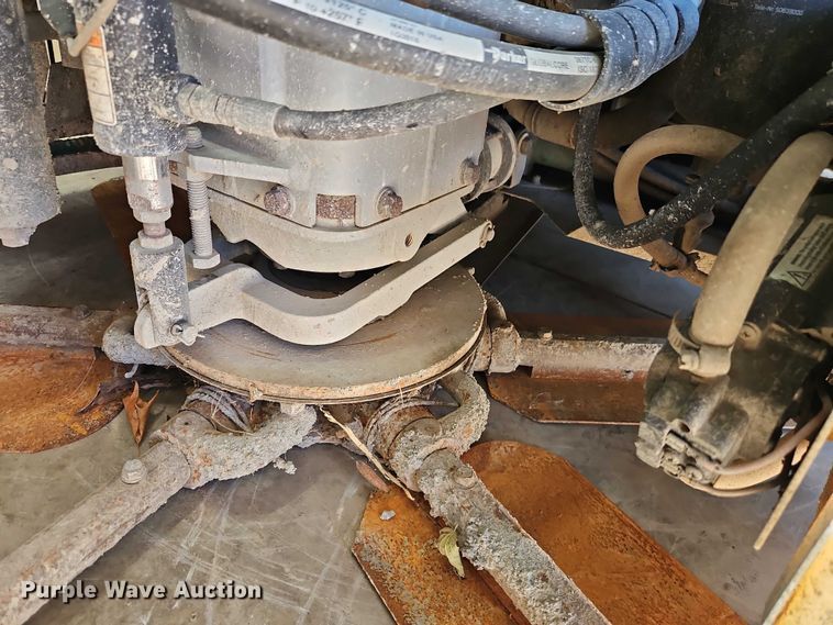 image for item EO4768 2019 Whiteman HTX6H power trowel