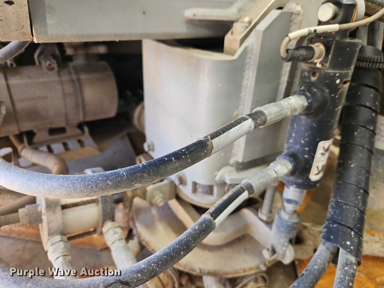 image for item EO4768 2019 Whiteman HTX6H power trowel