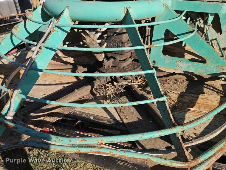 image for item EO4773 2016 Whiteman STXD6I power trowel