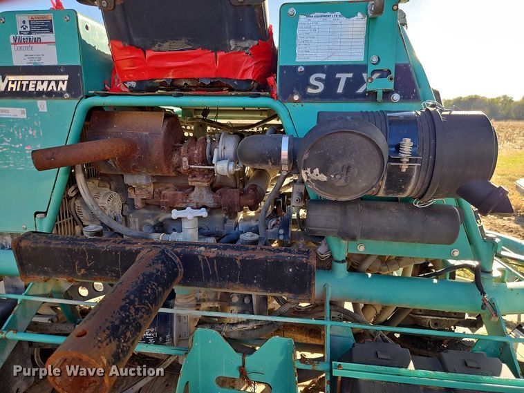 image for item EO4773 2016 Whiteman STXD6I power trowel