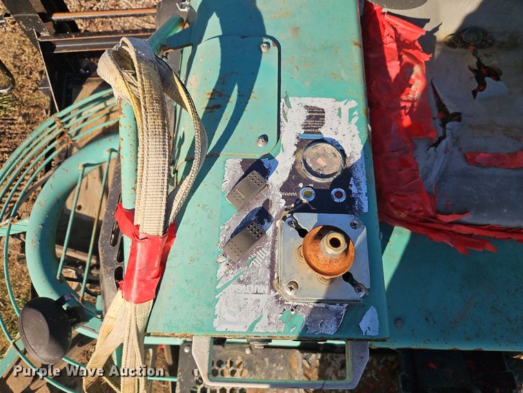 image for item EO4773 2016 Whiteman STXD6I power trowel