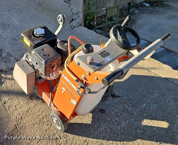 image for item EO4778 Husqvarna FS400LV concrete saw