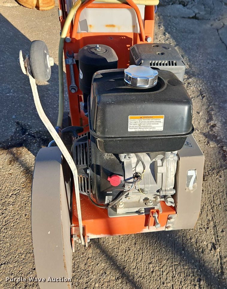 image for item EO4778 Husqvarna FS400LV concrete saw