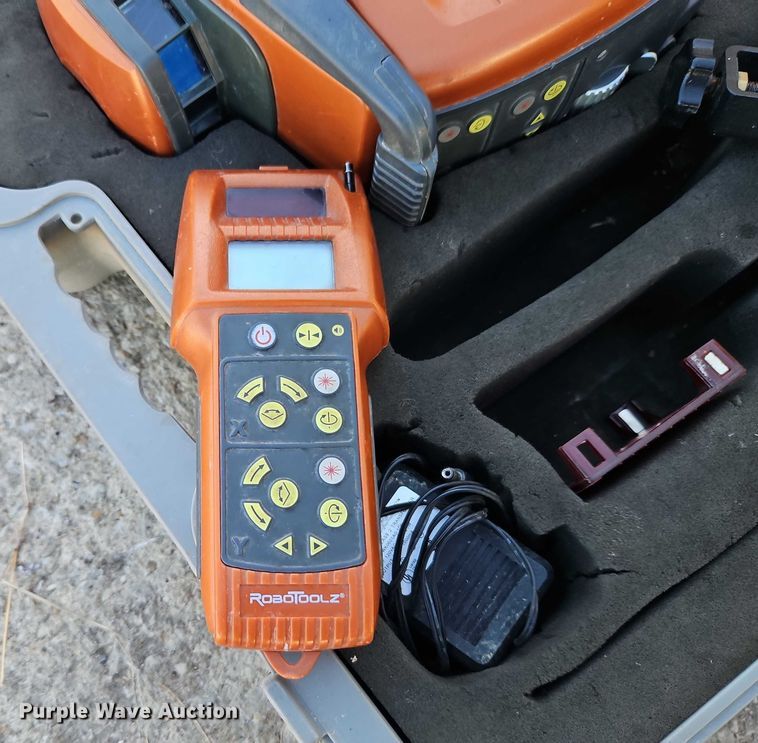 image for item EO4780 Porter Cable RoboToolz Dual Plane XP laser level