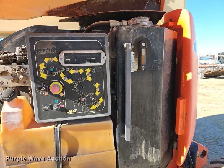 image for item EO4781 2011 JLG 450AJ series II boom lift