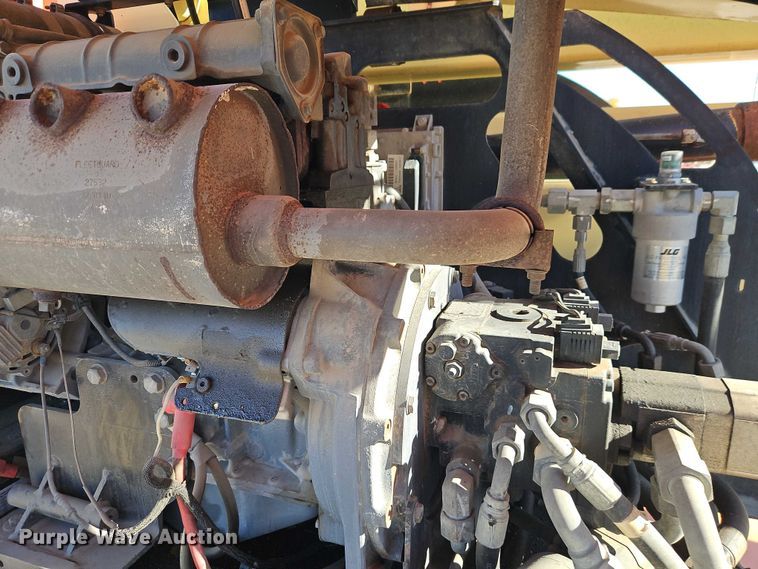 image for item EO4781 2011 JLG 450AJ series II boom lift