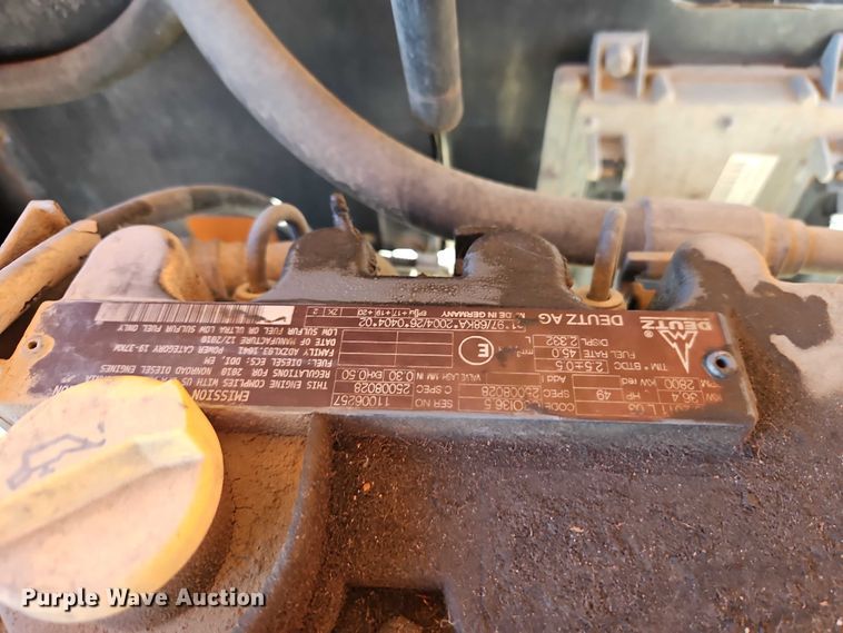 image for item EO4781 2011 JLG 450AJ series II boom lift