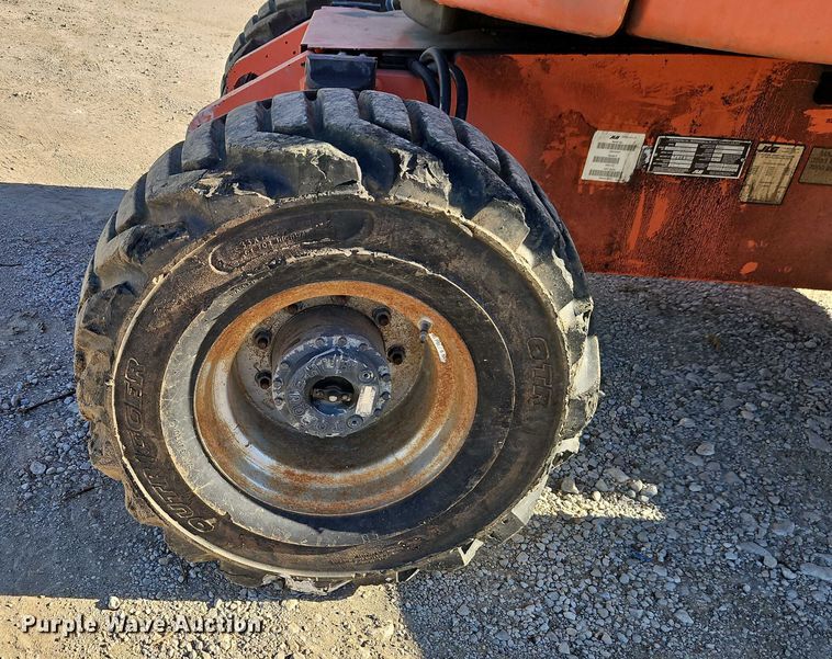 image for item EO4781 2011 JLG 450AJ series II boom lift