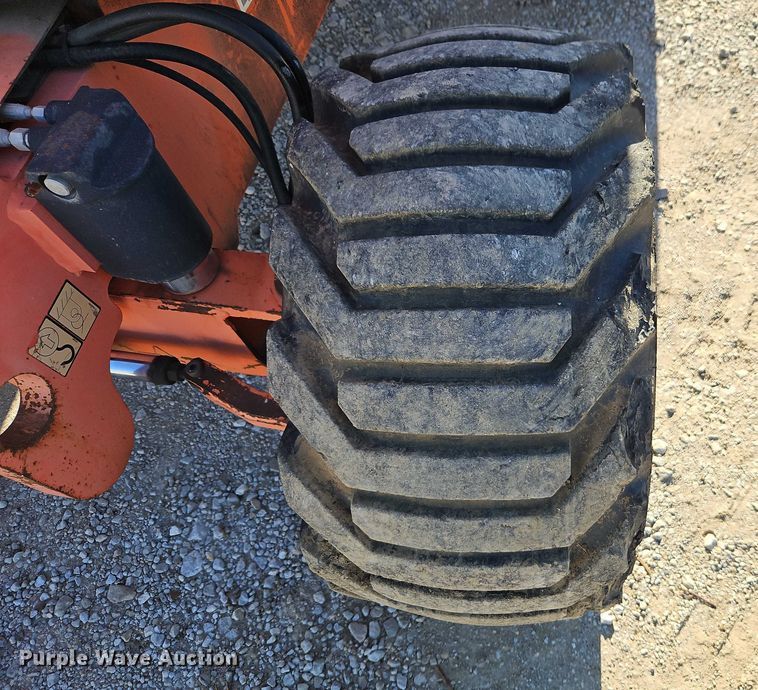 image for item EO4781 2011 JLG 450AJ series II boom lift