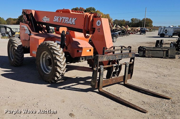 image for item EO4786 2008 JLG SkyTrak 6042 telehandler