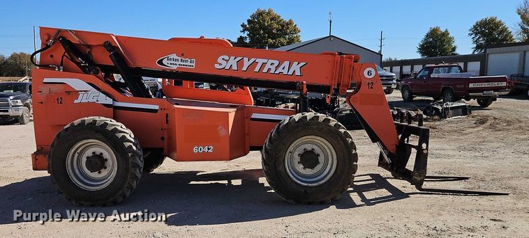 image for item EO4786 2008 JLG SkyTrak 6042 telehandler