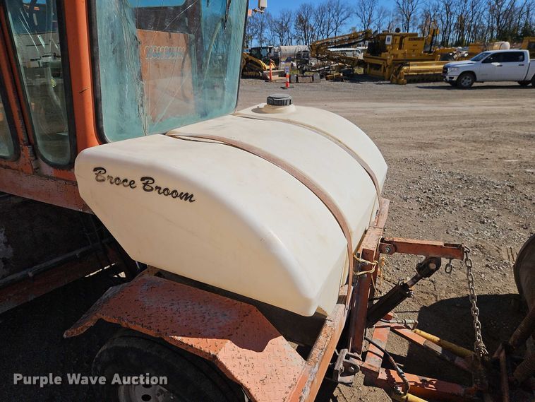 image for item EO4797 2002 Broce RC 350 broom