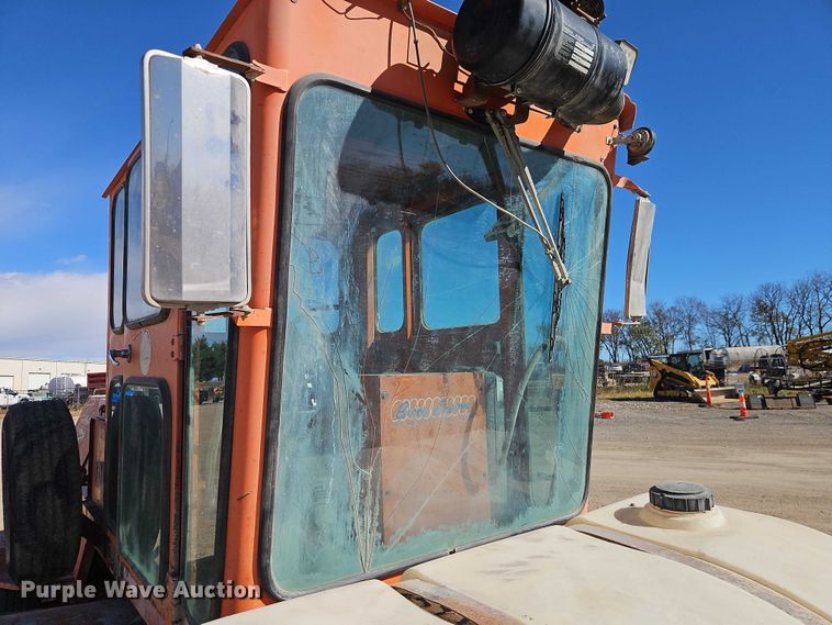 image for item EO4797 2002 Broce RC 350 broom